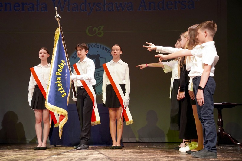 Uroczystość nadania Szkole Podstawowej w Ulimiu koło Gorzowa Wielkopolskiego imienia Niedźwiedzia Wojtka – Gorzów Wielkopolski, 10 czerwca 2024 r.