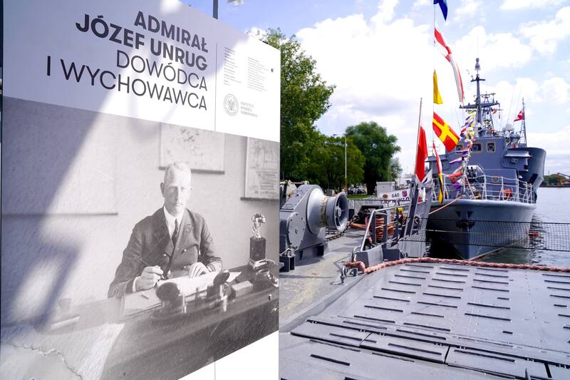 Wernisaż wystawy „Admirał Józef Unrug, dowódca i wychowawca” – Świnoujście, 29 czerwca 2024