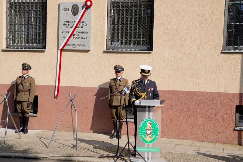 Uroczystość odsłonięcia tablicy upamiętniającej 100. rocznicę utworzenia Korpusu Ochrony Pogranicza – Szczecin, 17 września 2014.