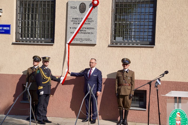 Uroczystość odsłonięcia tablicy upamiętniającej 100. rocznicę utworzenia Korpusu Ochrony Pogranicza – Szczecin, 17 września 2014.