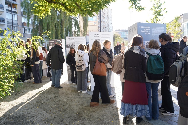 Wernisaż wystawy Oddziałowego Biura Edukacji Narodowej IPN o. w Szczecinie „Admirał Józef Unrug, dowódca i wychowawca” – Szczecin, 15 października 2024