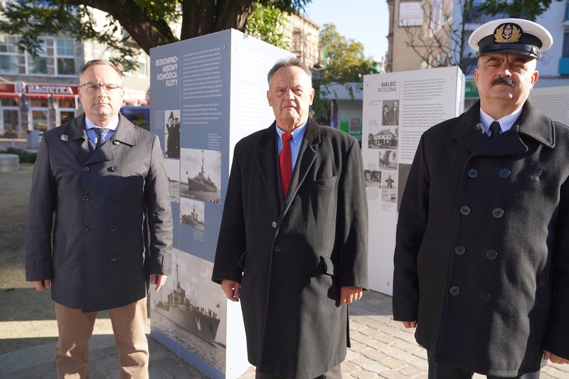 Wernisaż wystawy Oddziałowego Biura Edukacji Narodowej IPN o. w Szczecinie „Admirał Józef Unrug, dowódca i wychowawca” – Szczecin, 15 października 2024