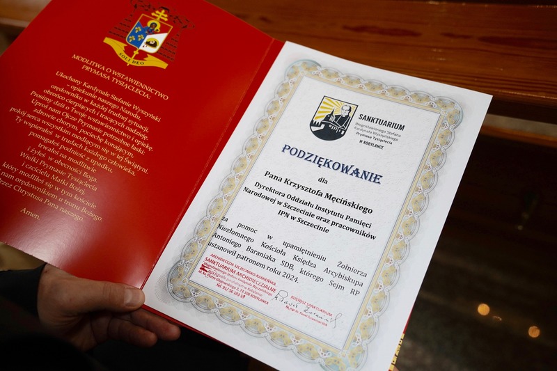 Uroczystość poświęcenia witraża ks. abpa Antoniego Baraniaka – Kobylanka, 21 października 2024 r.