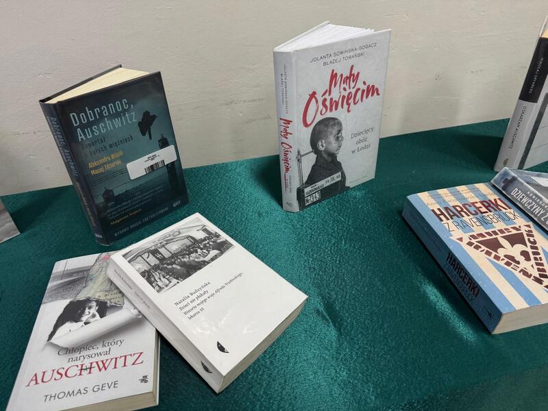 Obchody Międzynarodowego Dnia Pamięci o Ofiarach Holokaustu oraz 80. rocznicy wyzwolenia obozu Auschwitz-Birkenau – Szczecin, Wolin, 27 stycznia 2025