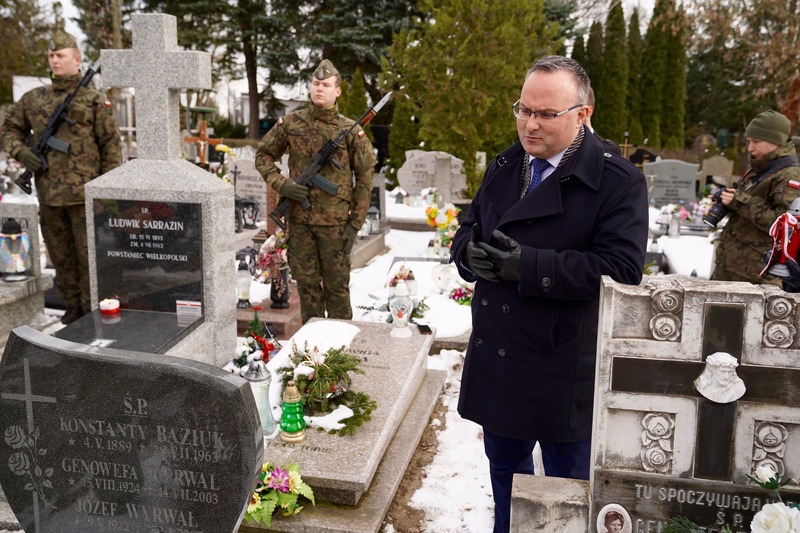 Prezentacja nagrobka Powstańca Wielkopolskiego – Ludwika Sarrazina – Gorzów Wielkopolski, 18 lutego 2025