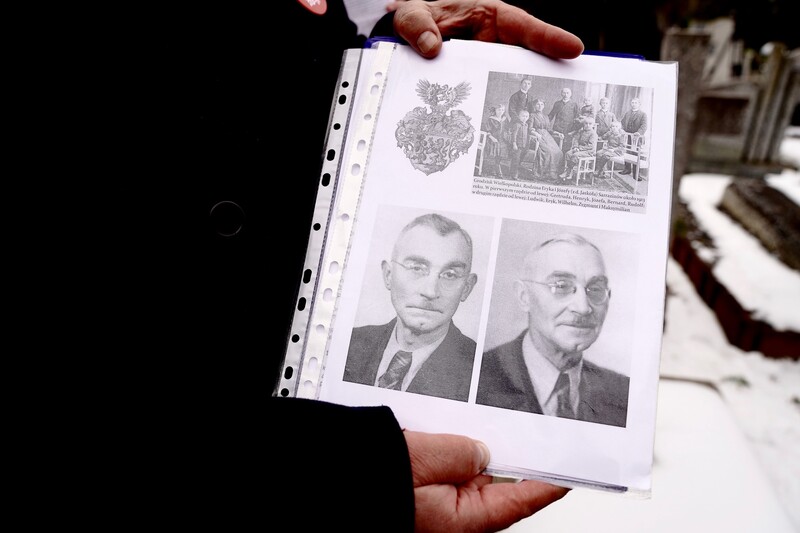 Prezentacja nagrobka Powstańca Wielkopolskiego – Ludwika Sarrazina – Gorzów Wielkopolski, 18 lutego 2025