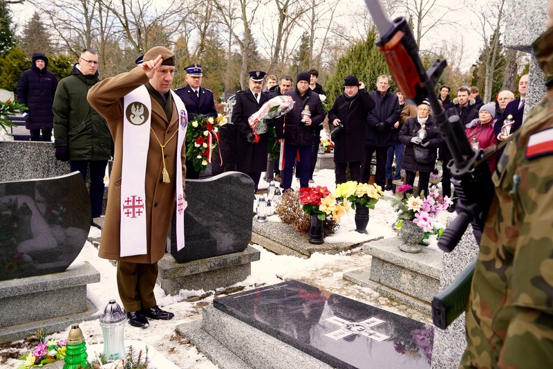 Prezentacja nagrobka Powstańca Wielkopolskiego – Ludwika Sarrazina – Gorzów Wielkopolski, 18 lutego 2025