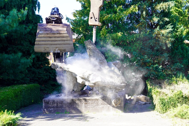 Demontaż sowieckiego obiektu propagandowego – Płoty, 18 sierpnia 2025