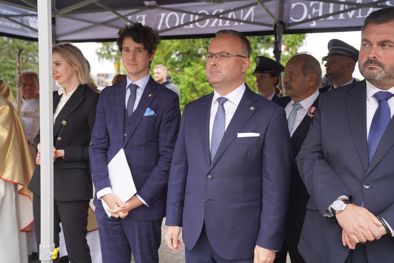 547871088_1587314075583832_5567060775591291573_n