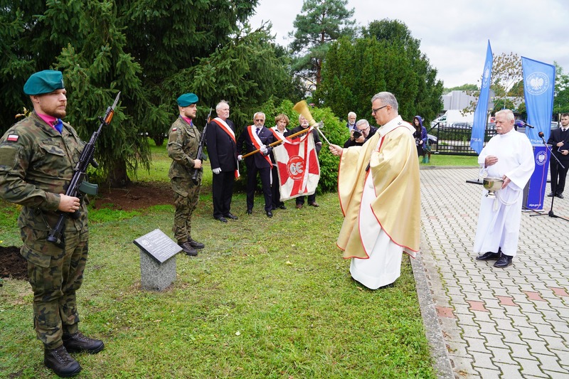 548160884_1587314465583793_420587363554245605_n