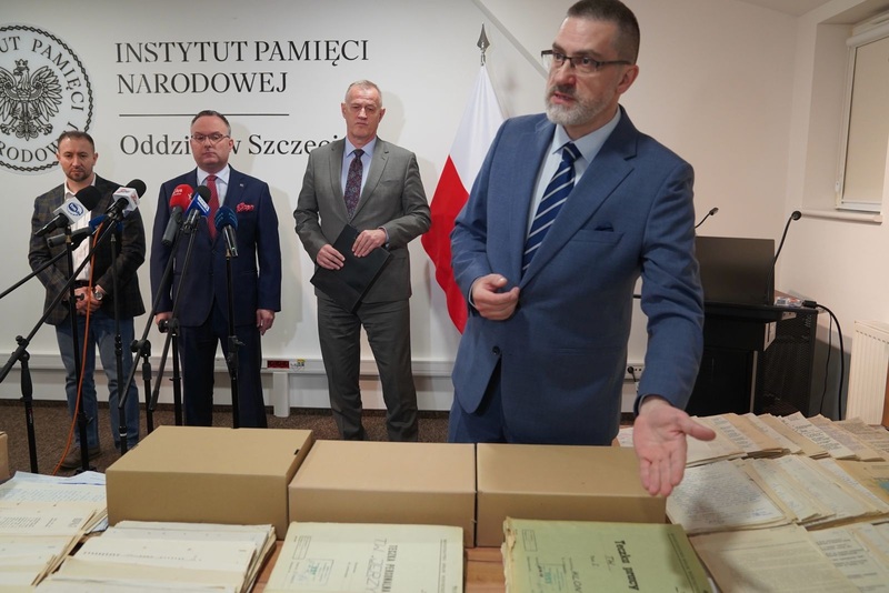 Odzyskanie przez IPN największego ilościowo zbioru dokumentów po byłych organach bezpieczeństwa