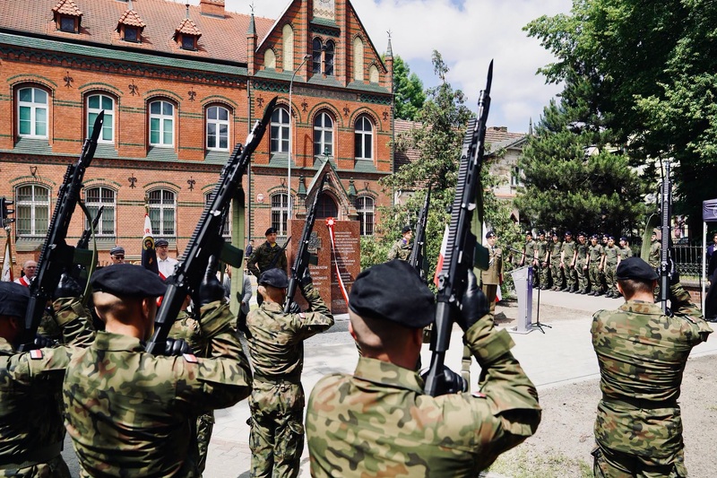 Odsłonięcie pomnika W Hołdzie Żołnierzom Polskiego Związku Wojskowego Obwód „Maria” 1945-1946 – Międzyrzecz, 16 czerwca 2026