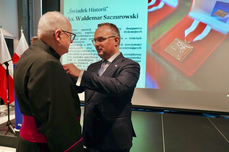 W służbie historycznej pamięci. Uroczystość wręczenia nagrody honorowej IPN „Świadek Historii” oraz medali „Reipublicae Memoriae Meritum” – Szczecin, 16 czerwca 2026