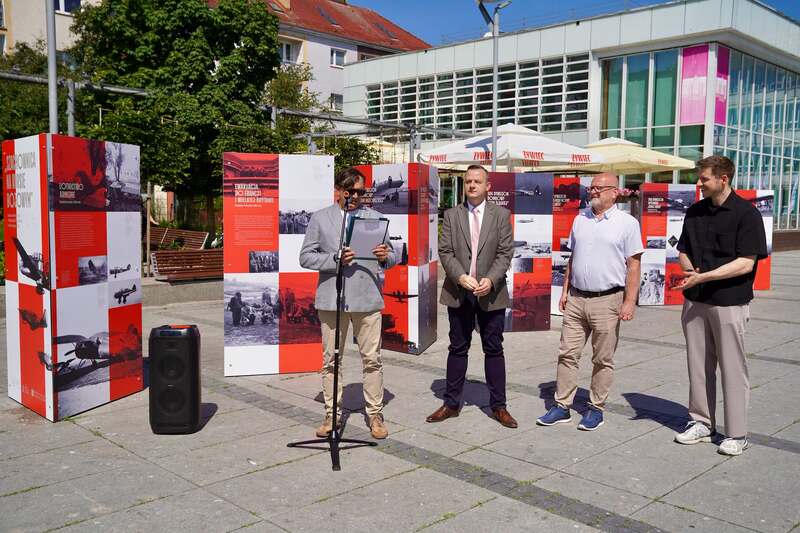 Wernisaż wystawy "zachownica na bojowym kursie. Lotnictwo Wojskowe i Polskie Siły Powietrzne w latach 1939-1947" – Koszalin, 25 czerwca 2026