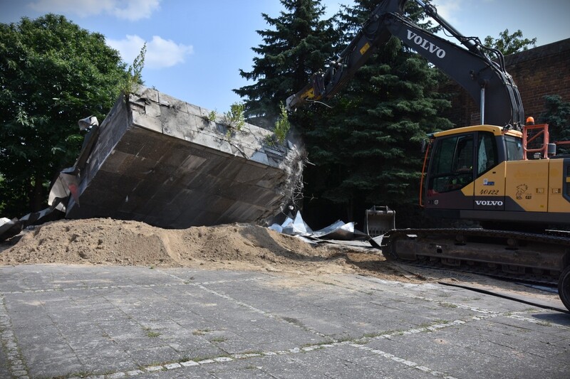 Usunęliśmy sowiecki obiekt propagandowy w Pyrzycach