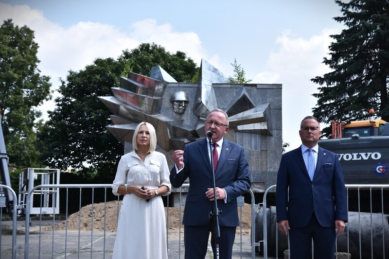 Usunęliśmy sowiecki obiekt propagandowy w Pyrzycach