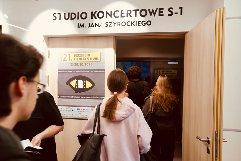 Pokaz filmu "Dziewczynka ze zdjęcia" na Szczecin Film Festival. Fot. Marcin Górka