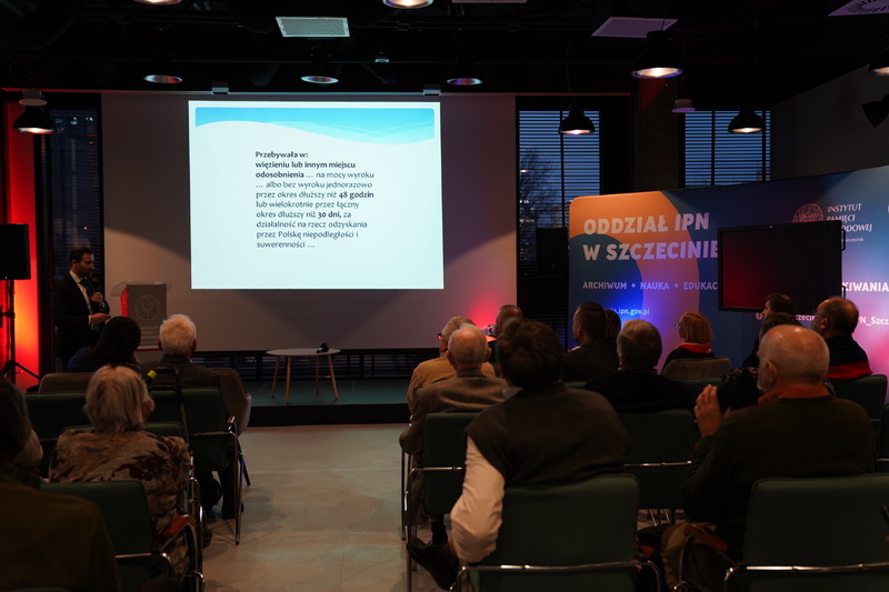 Katalog osób rozpracowywanych - spotkanie w CE Przystanek Historia