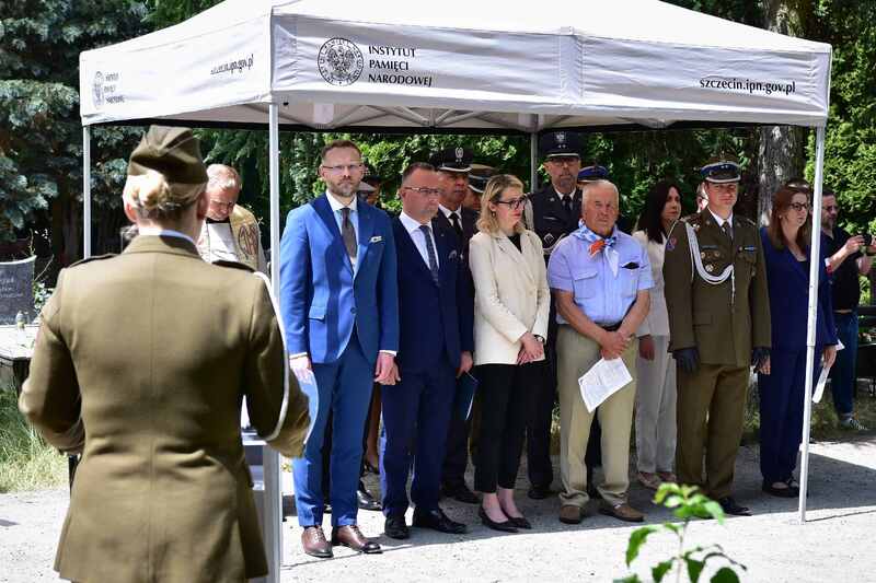 Cmentarz Centralny11