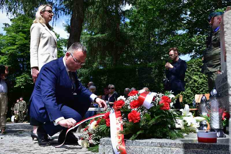 Cmentarz Centralny13