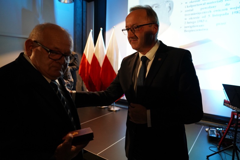 „Krzyże Wolności i Solidarności”