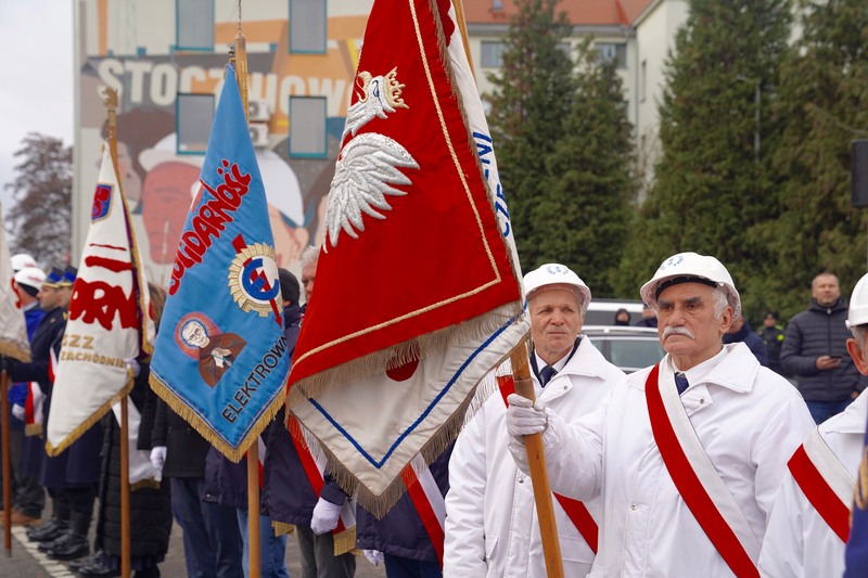 W hołdzie ofiarom protestów robotniczych Grudnia’70