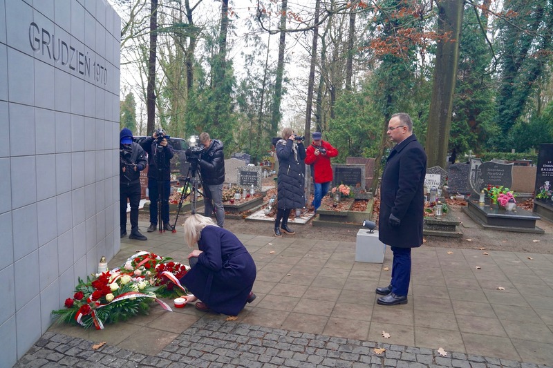 W hołdzie ofiarom protestów robotniczych Grudnia’70